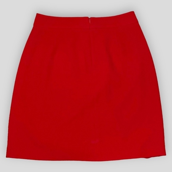 CLUB Monaco Benellie Pleated Skirt in Gypsy Red - Picture 4 of 7